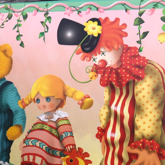 A big book!  The Toys Easter Surprise children’s literature hard cover spring 💛🩷 - Picture 11 of 14